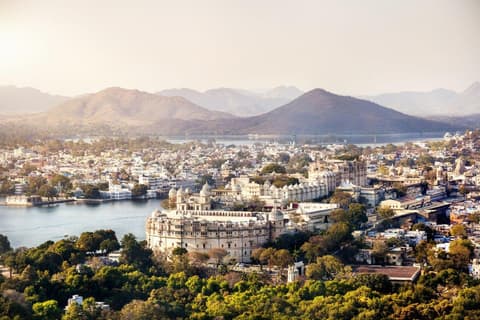 Triángulo dorado con la ciudad de los lagos de Udaipur, Supersaver