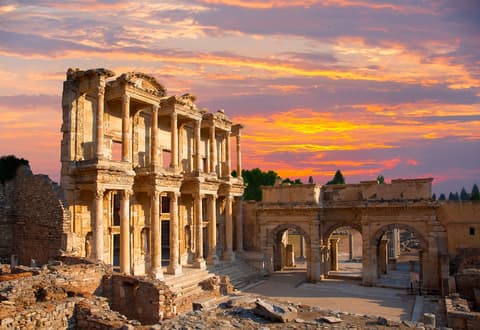 Istanbul, Ephesus, Pamukkale & Cappadocia Tour