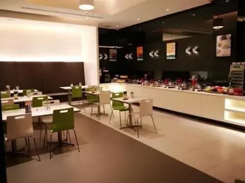 Jinjiang Inn Shanghai Baoshan Gongfu New Village Hulan Road Subway Station Branch, 