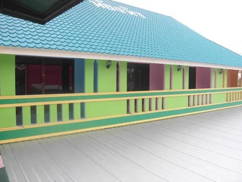 RueangSriSiRi Guest House 2, 