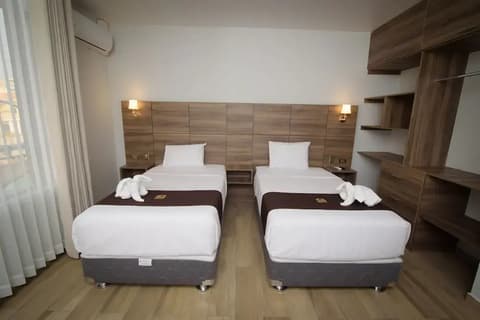 HOTEL PIEDRA SANTA - Moquegua, 