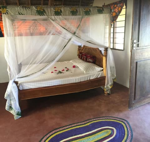 Zanzi Rest Bungalow, 