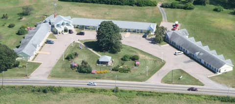 Annapolis Royal Inn & Suites, 