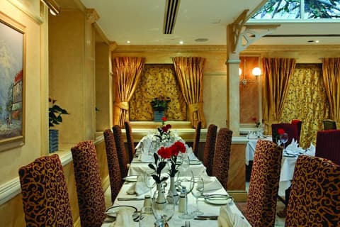 Rochester Hotel by Blue Orchid, 