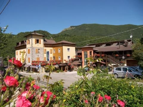 Val Del Rio, 