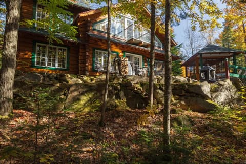 Chalets de la Riviere Sacacomie, 