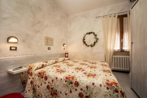 Hotel Elena Noli, 