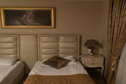 Golden Boutique Hotel, 