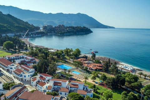 Slovenska Plaza Resort 4 Hotel, 