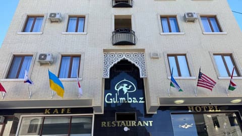 Gumbaz Hotel, 