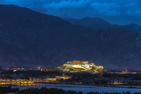 China con Essential Tibet