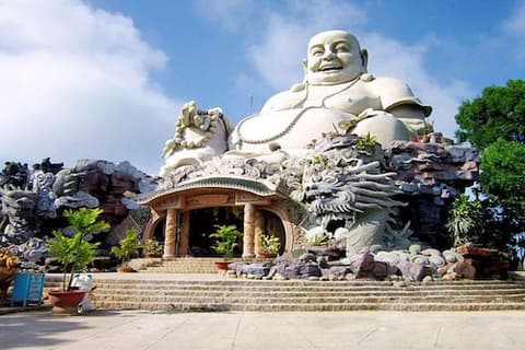 14 Days Vietnam - Mekong Delta - Cambodia (with Spanish speaking Guide)