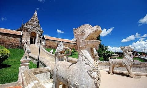 From Bangkok to Chiang Mai through Kanchanaburi