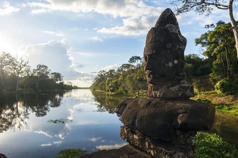 Angkor and Beyond (Partenza di Gruppo - Luxury Boutique) - 6 Nights with Tonle Sap, Kulen & Koh Ker