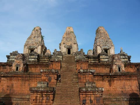 Angkor and Beyond (Partenza di Gruppo - Luxury Boutique) - 6 Nights with Tonle Sap, Kulen & Koh Ker