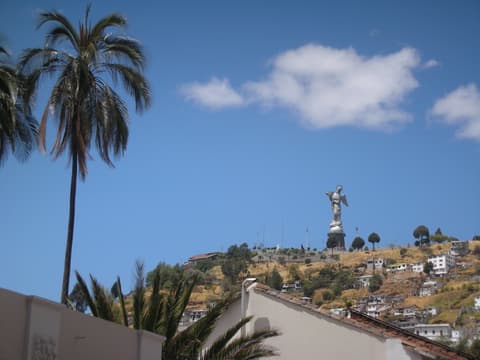 Autotour: Descubre Ecuador a tu Manera 10 Días