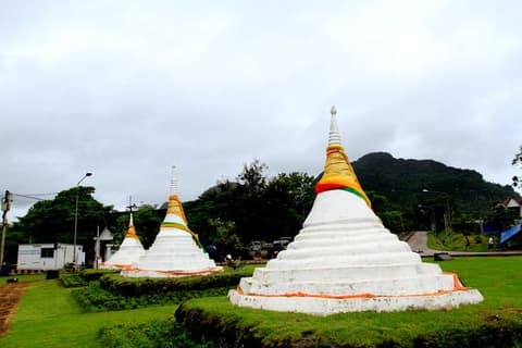 Bangkok - Damnern Saduak - Kanchanaburi - Sangkla Buri