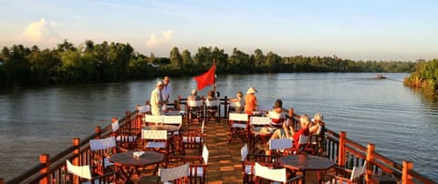 Classic Vietnam - From North To South & Transfer to Phnom Penh - Departure on Monday