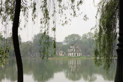 Classic Vietnam - From North to South 9 Days & Transfer to Phnom Penh