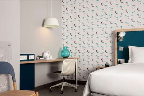 Hampton by Hilton Paris Clichy, ROOM