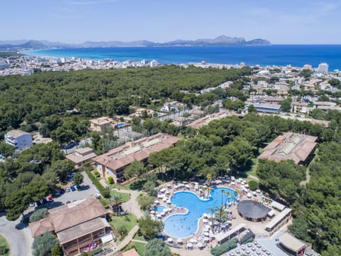 Vell Marí Hotel & Resort, HOTEL