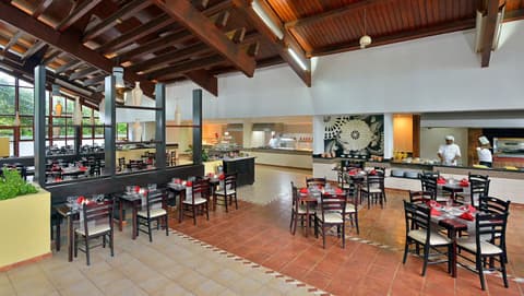 Sol Cayo Santa María, RESTAURANT