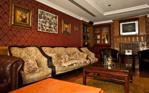 Arabian Courtyard Hotel & Spa, GENERAL