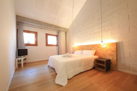 Brick Hotel, ROOM