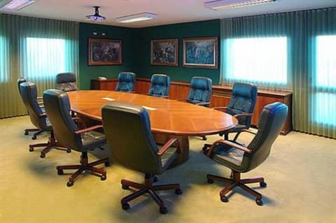 Gugliel Motel, CONFERENCE