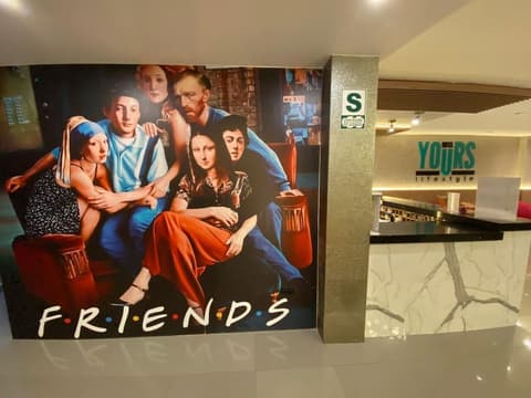 Hotel America, GENERAL