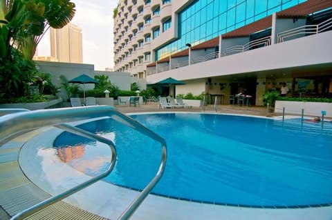 Swiss-Garden Hotel & Residences Kuala Lumpur, POOL