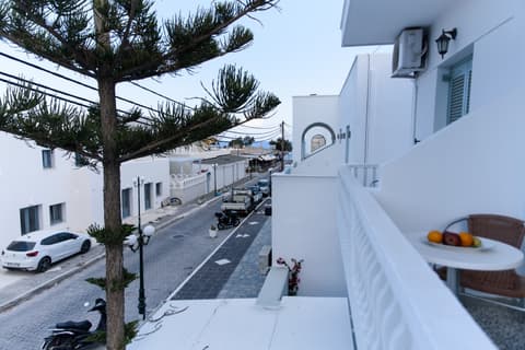 Lefkothea Hotel, HOTEL