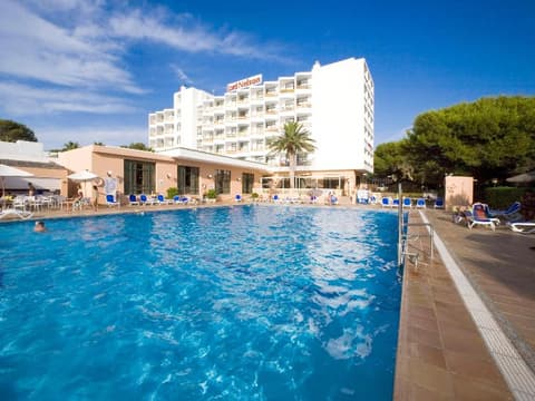 Globales Lord Nelson, POOL