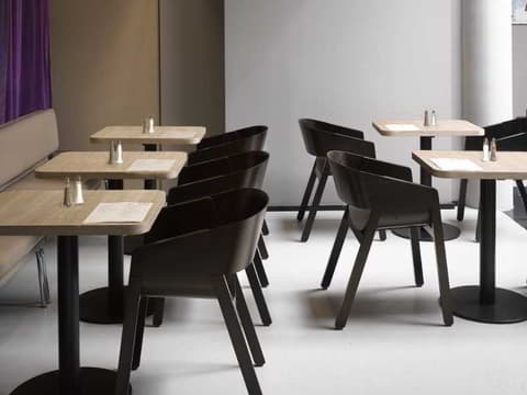 The Icon Hotel & Lounge, HOTEL