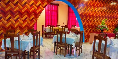 Hotel San Alejandro, RESTAURANT