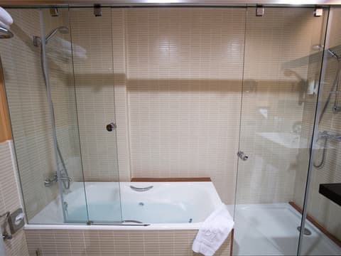 Loar Ferreries Hotel, ROOM