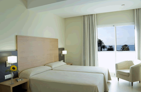 Globales Playa Estepona, ROOM