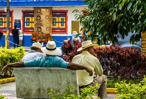 Colombia: Culture, Coffee & Caribbean