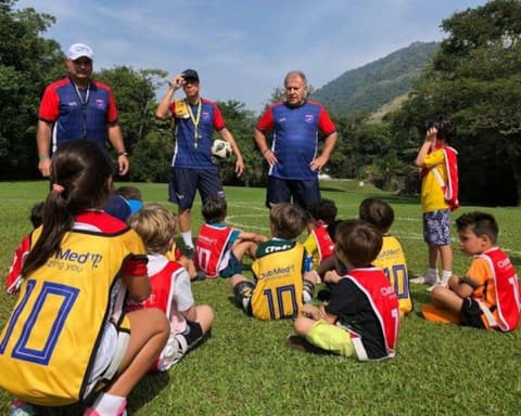 Julio: Club Med Rio das Pedras + ZICO CAMP