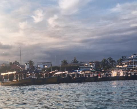  Santa Cruz & San Cristobal 5 days