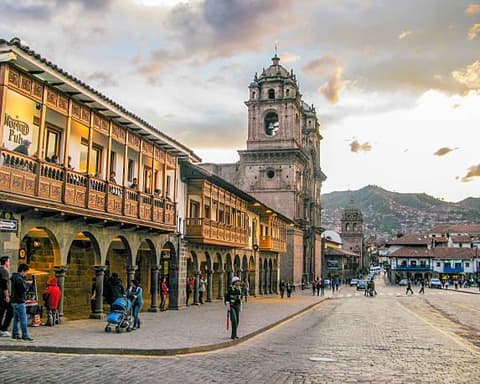 AVENTURA DE COLORES, VINICUNCA Y HUMANTAY | 5D-4N (Hotel 4* Superior)