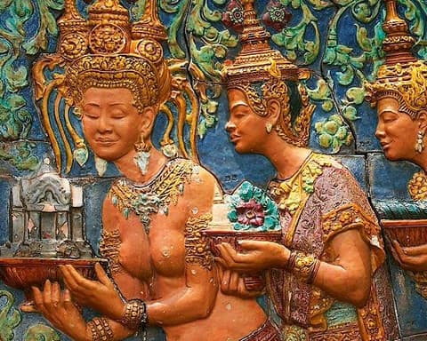 Private roundtrip "Cambodia Classic"