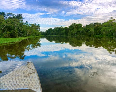 Pucallpa y su Rio Hirviente 04 Días / 03 Noches