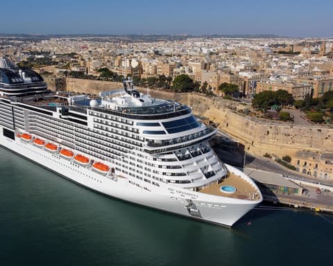MSC WORLD EUROPA: Mediterráneo desde Barcelona