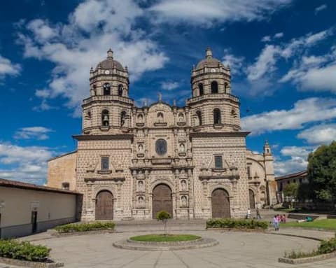 National Holidays Magical Cajamarca 4D/3N (Peruvians)