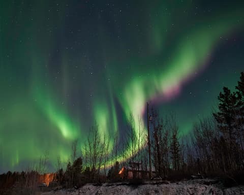 La Magia de Santa Claus y las auroras boreales - Whitehorse