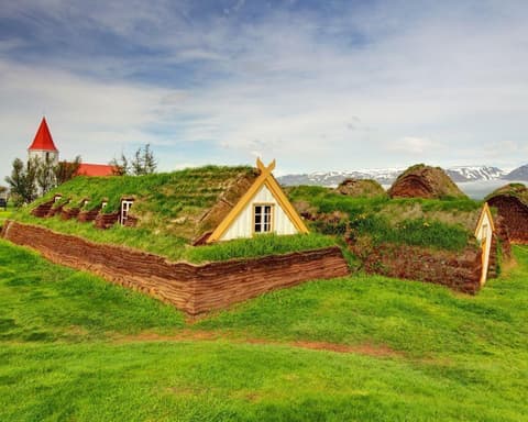 EXPLORE ISLANDA Incanto Nordico