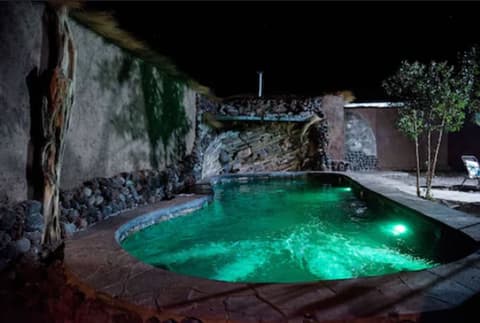 Don Raúl, Outdoor Pool