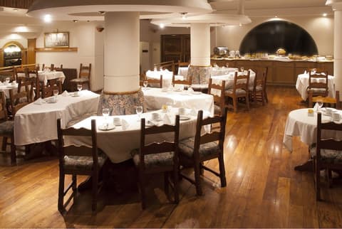 Nevada Bariloche, Para comer