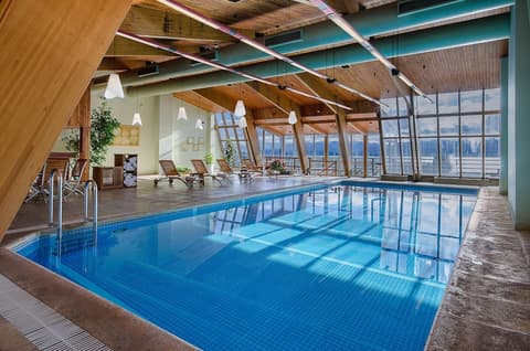 NH Edelweiss Bariloche, Indoor Pool